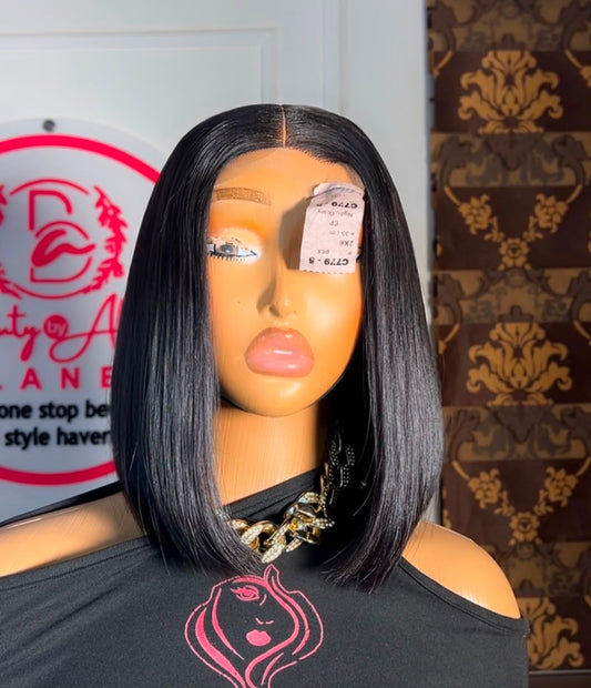 SDD BONESTRAIGHT natural 
Color 10” with 2by6 closure